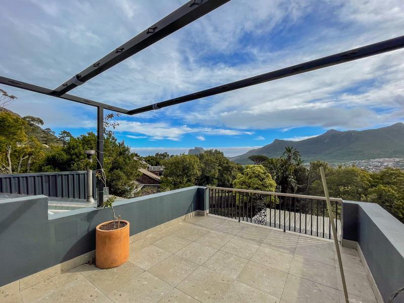 4 Bedroom Property for Sale in Hout Bay Western Cape